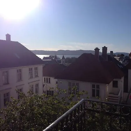 公寓 Stunning View Of The Of Fjords